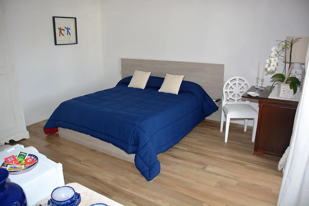 Bed and Breakfast Residenza Nialiccia Abbiadori 3*,  Italia